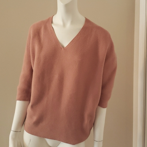 UNIQLO cotton v neck sweater - Picture 2 of 8